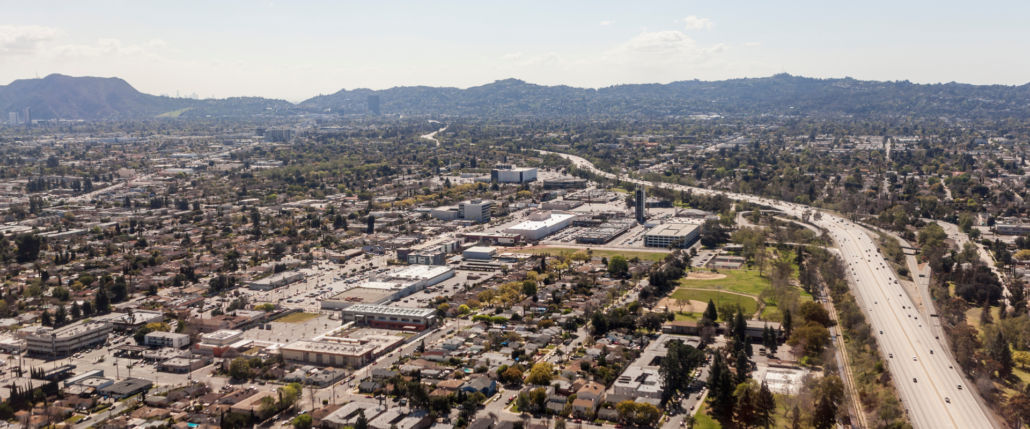 Laundry Delivery Service in North Hollywood
